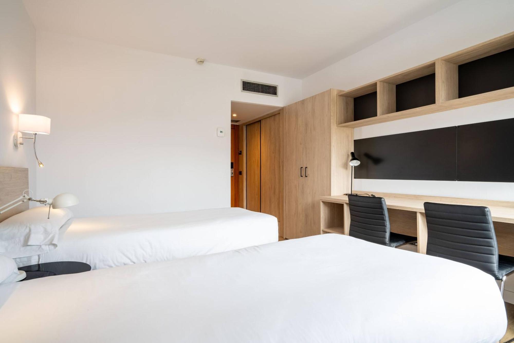 Micampus Pamplona Student Residence Kültér fotó
